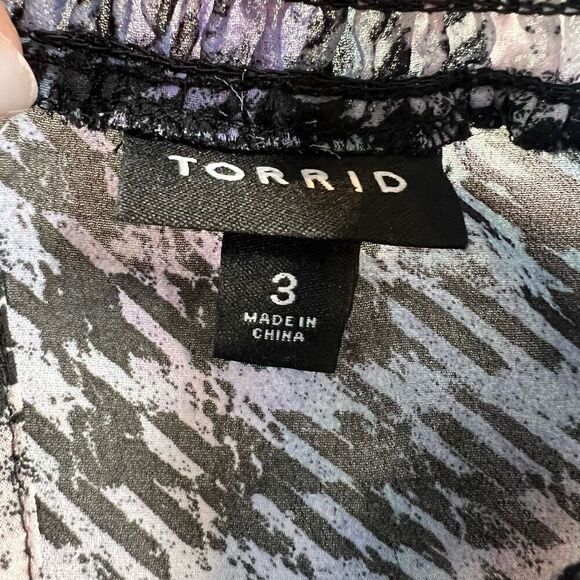 Torrid Chiffon Blouse Womens Size 3X Houndstooth High Neck Purple Sheer Smocked - Picture 4 of 9